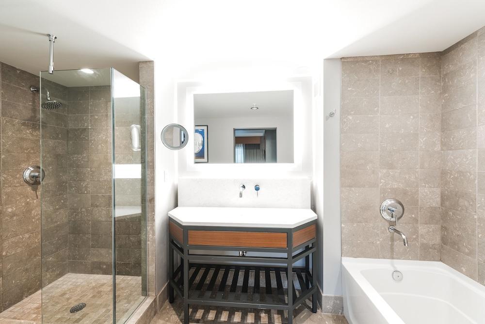 The Heathman Hotel Kirkland Extérieur photo