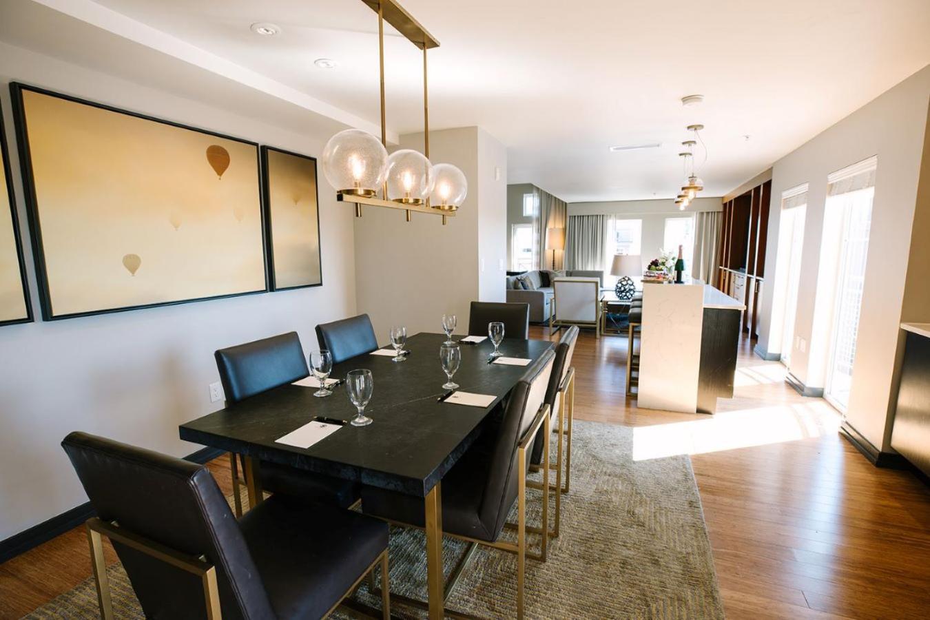 The Heathman Hotel Kirkland Extérieur photo