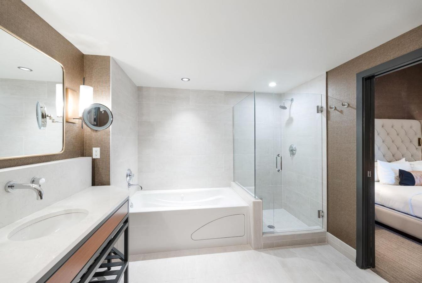 The Heathman Hotel Kirkland Extérieur photo