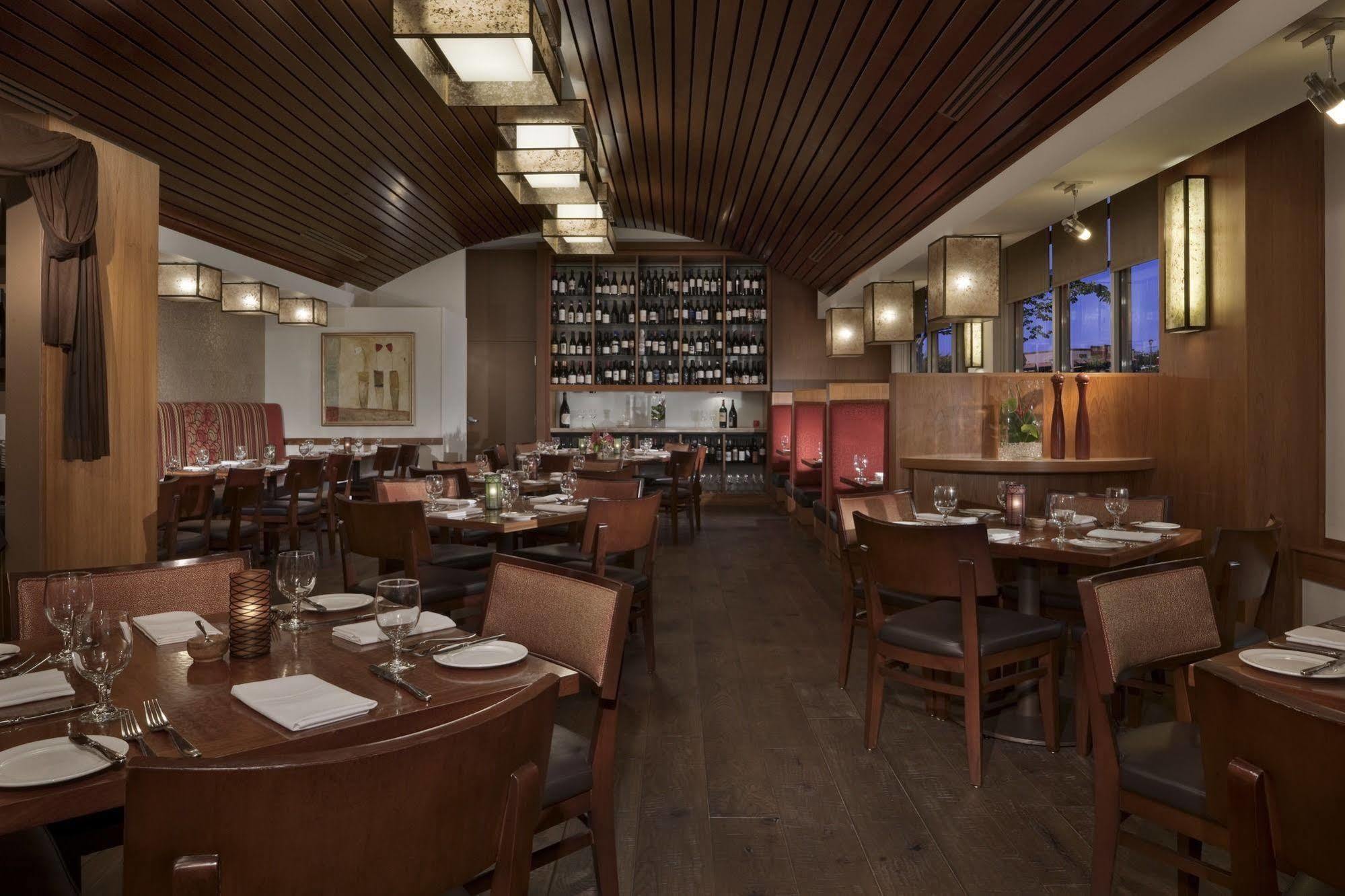 The Heathman Hotel Kirkland Extérieur photo