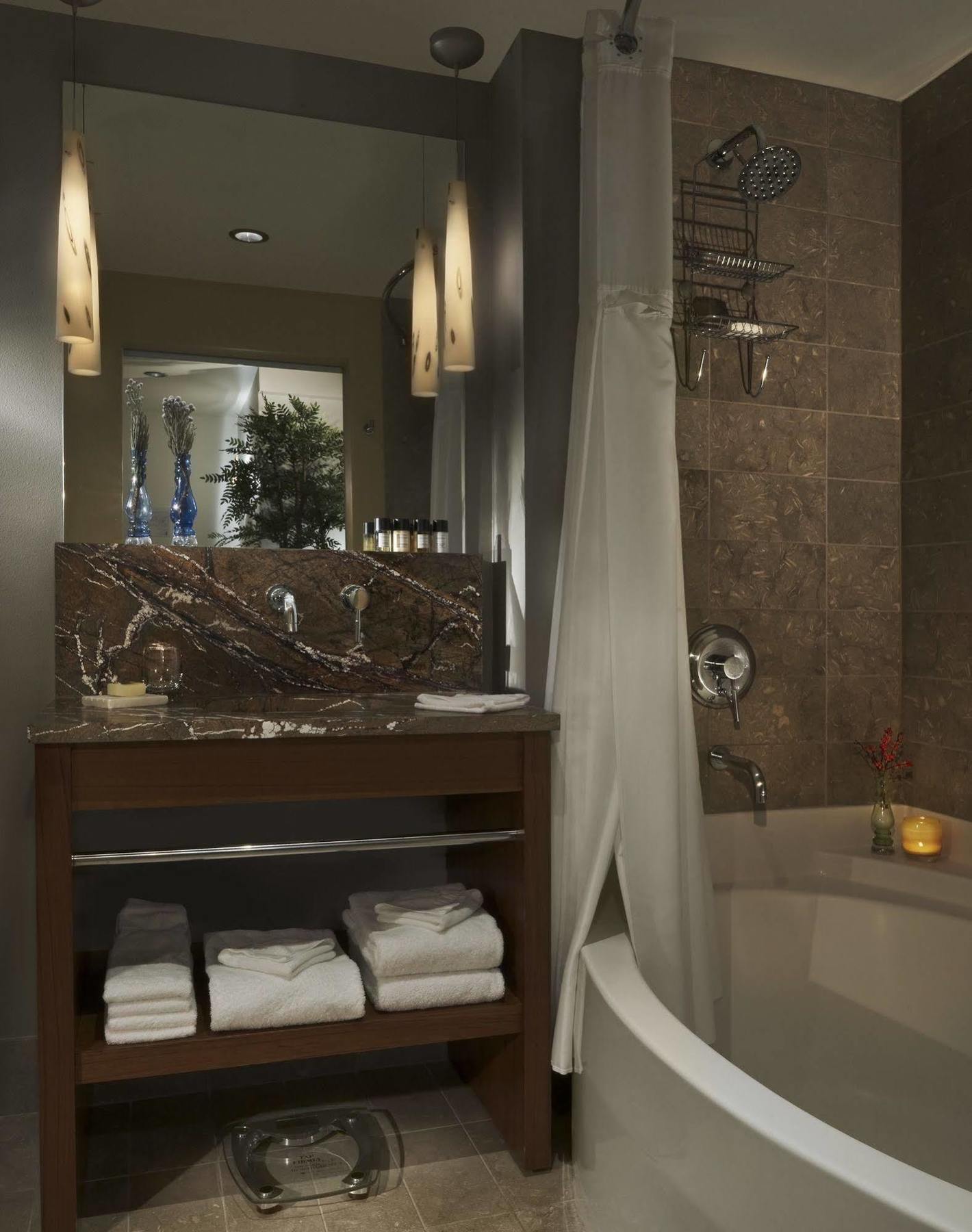 The Heathman Hotel Kirkland Extérieur photo