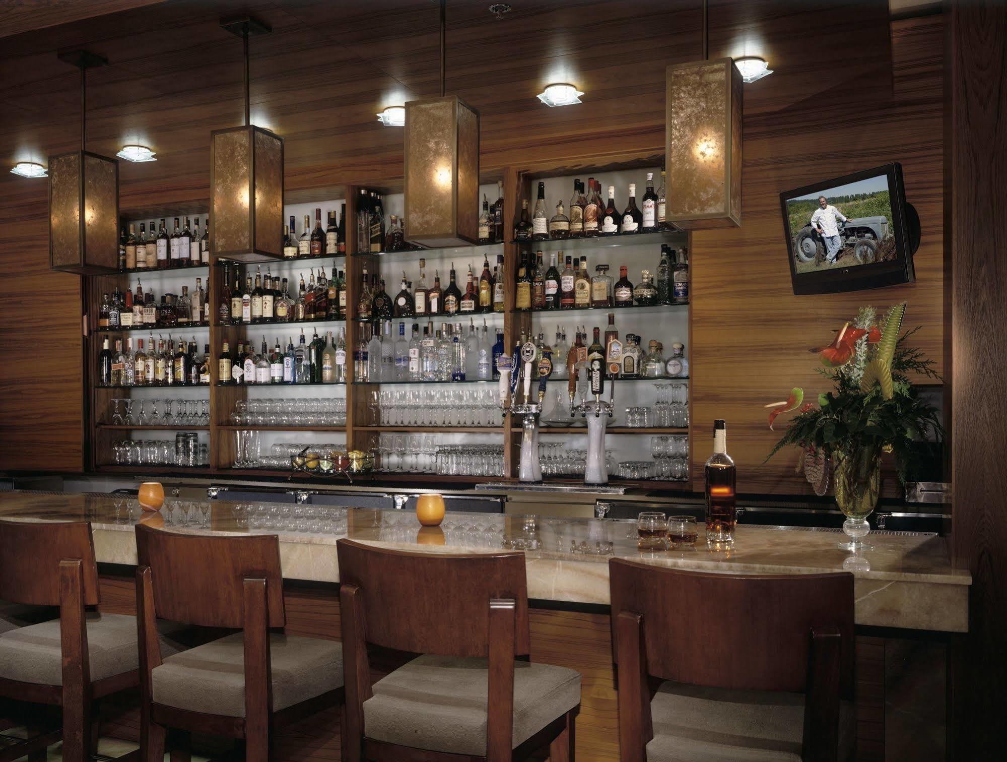 The Heathman Hotel Kirkland Extérieur photo